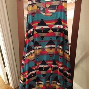 Cute, worn once, swing dress with pockets. Size 2x